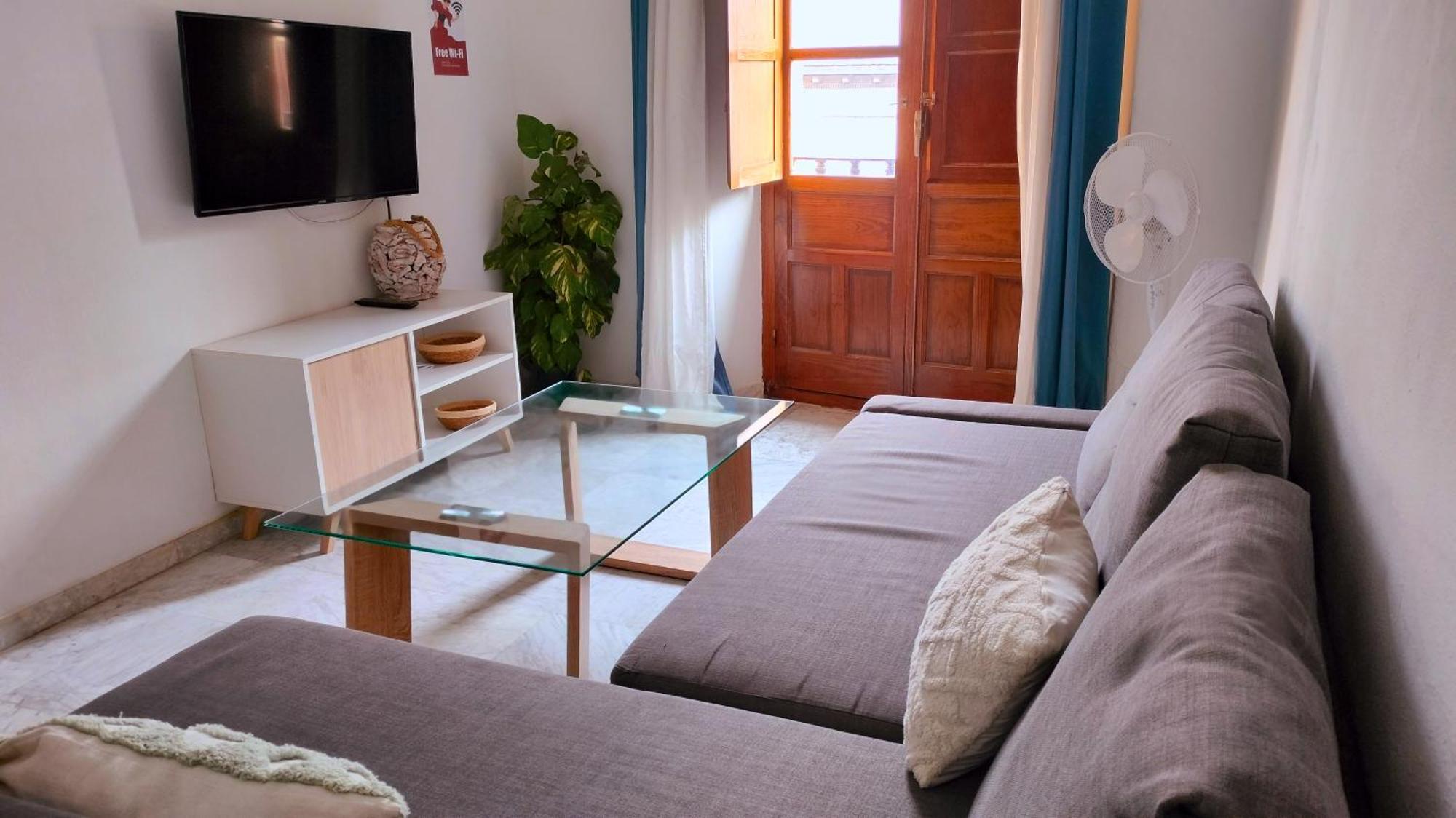 Apartamento En Sevilla Centro Con Vistas A La Plaza Alameda De Hercules - Hasta 6 Personas Exterior photo